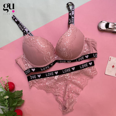 Love Lace Bold Premium Lingerie Set