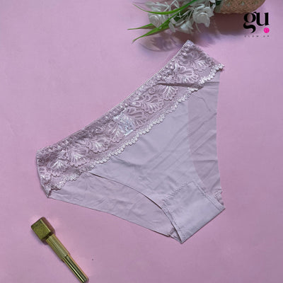 Stretchable – Soft Lace Trim Panty