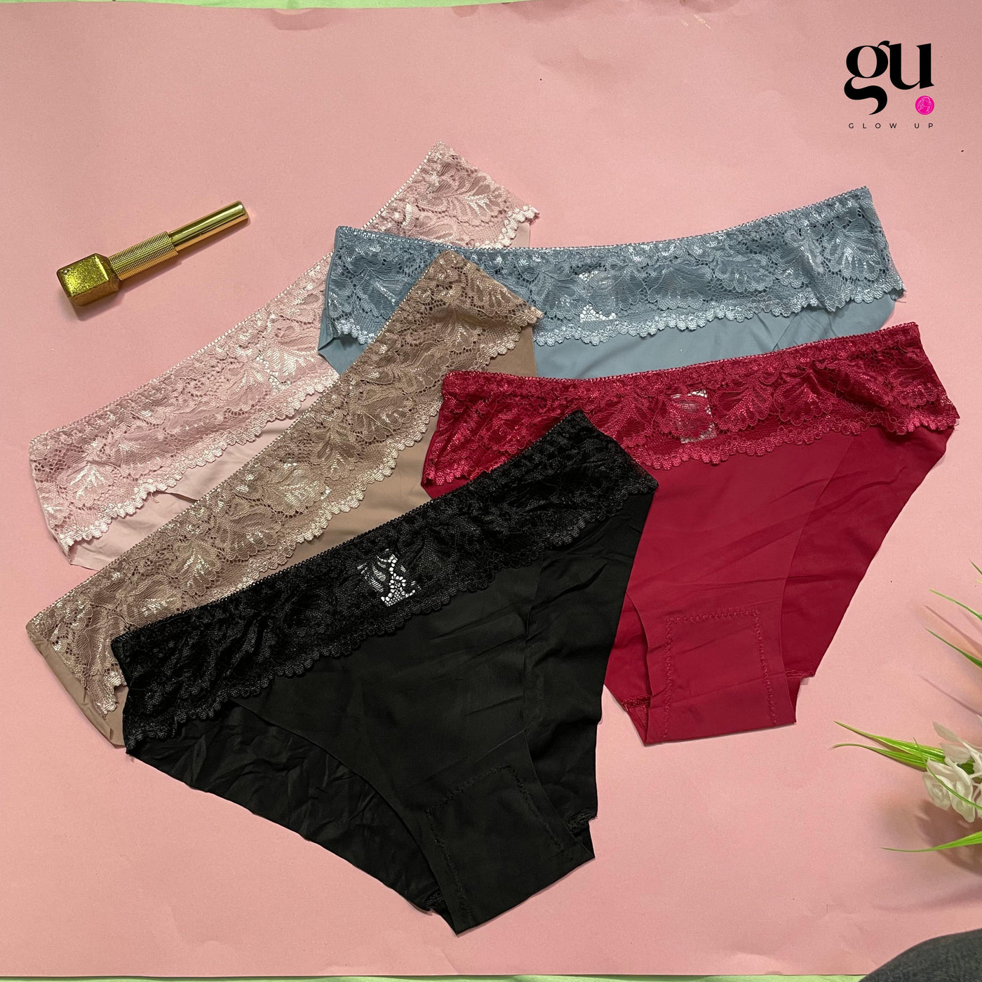 Stretchable – Soft Lace Trim Panty