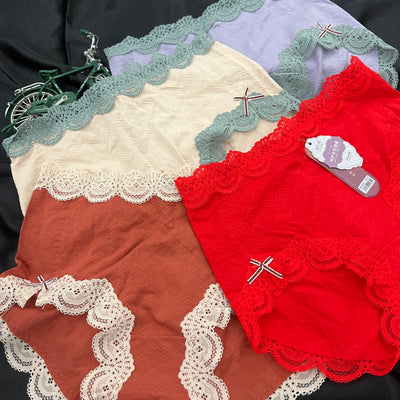 High-Waist Soft Lace Panty – Soft, Stylish & Comfortable