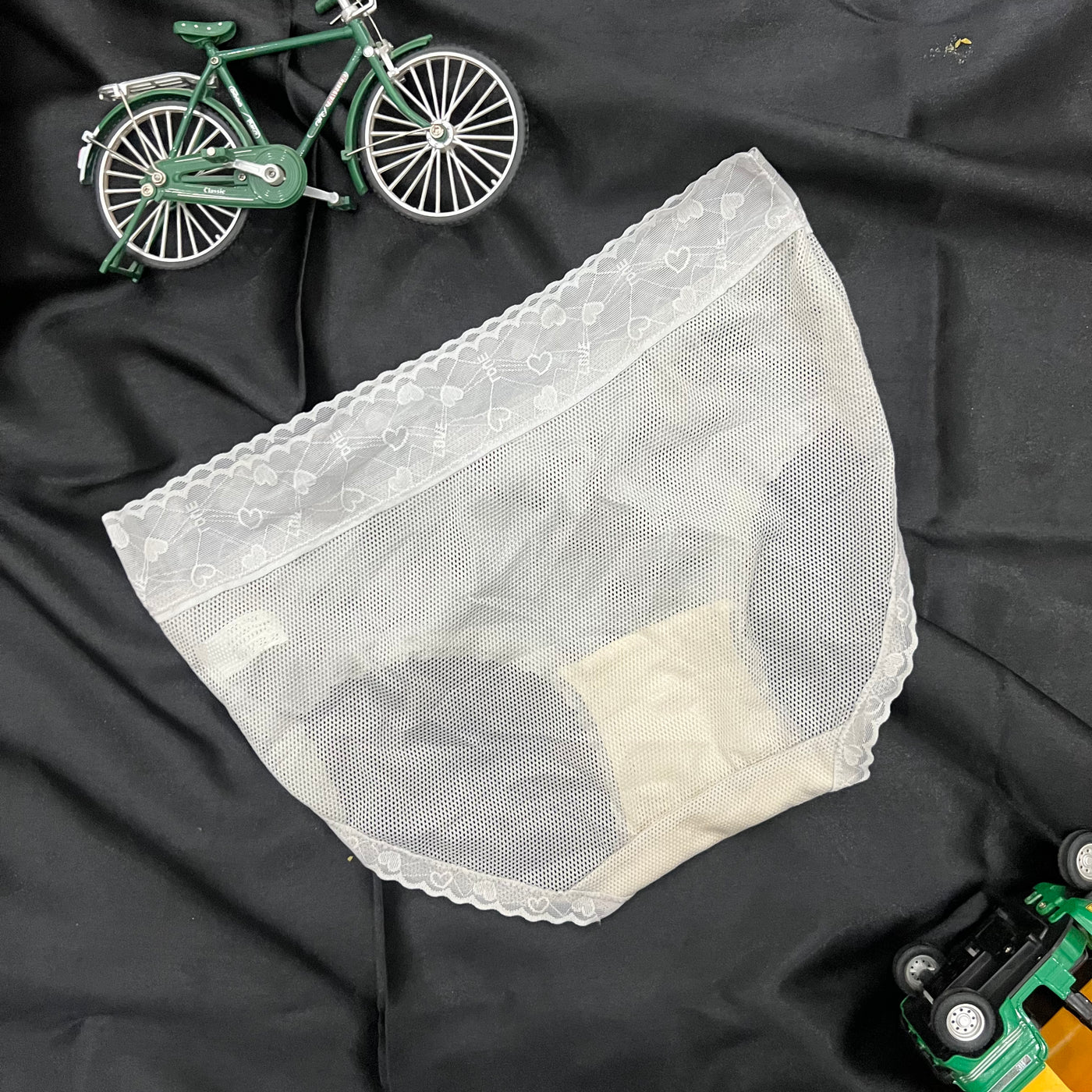 Sheer Mesh Mid-Rise Panty – Caramel Heart Lace