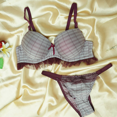 Pattern Lace Trim Padded Bra & Panty Set