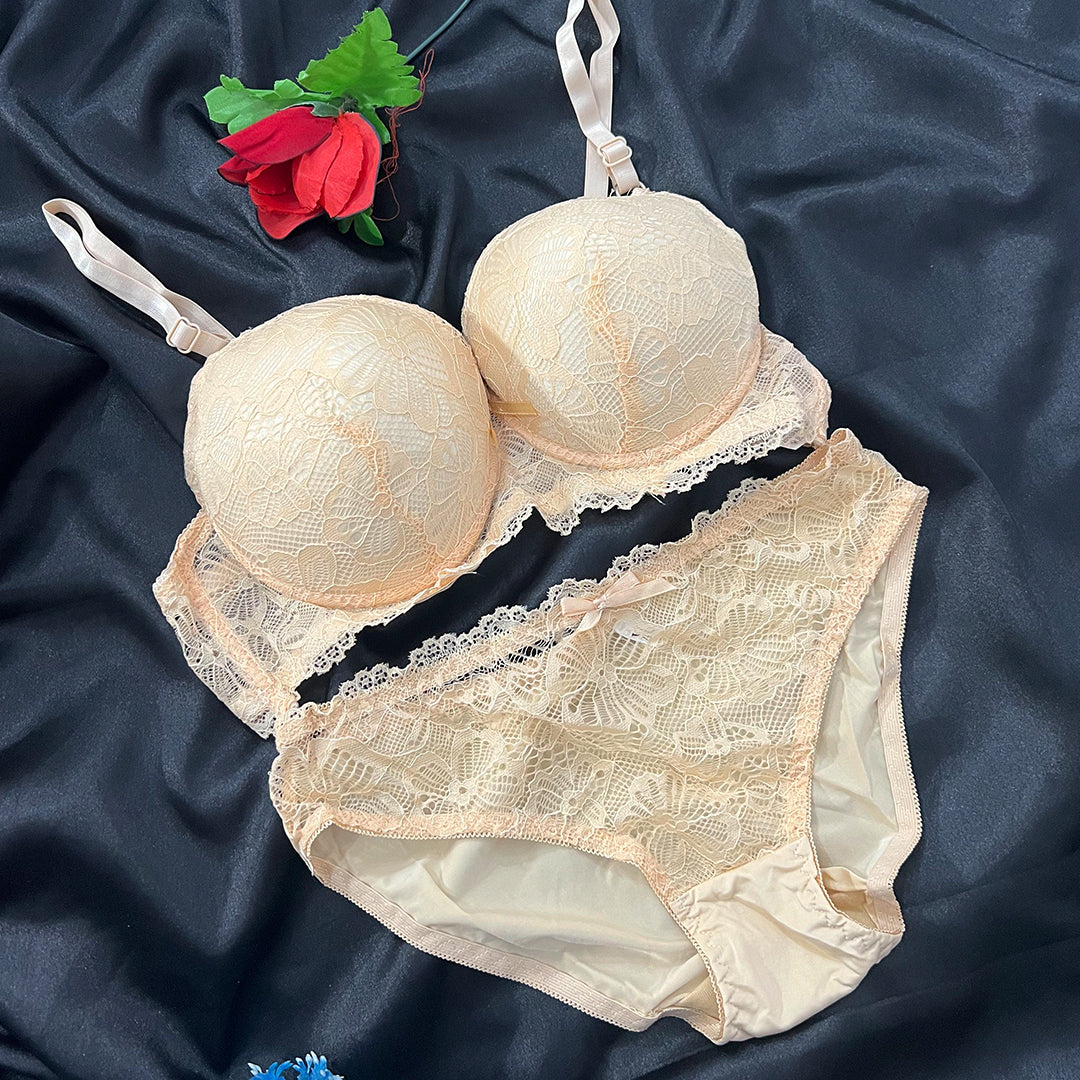 Lace Elegance Lingerie Set