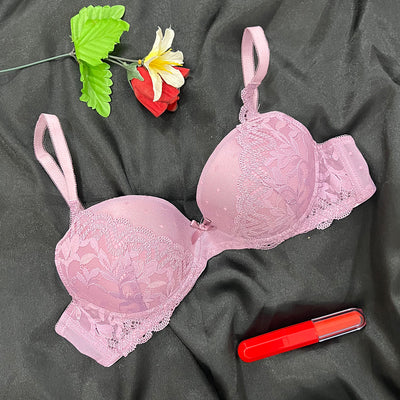 Elegant Lace Lift Lightly Padded Bra