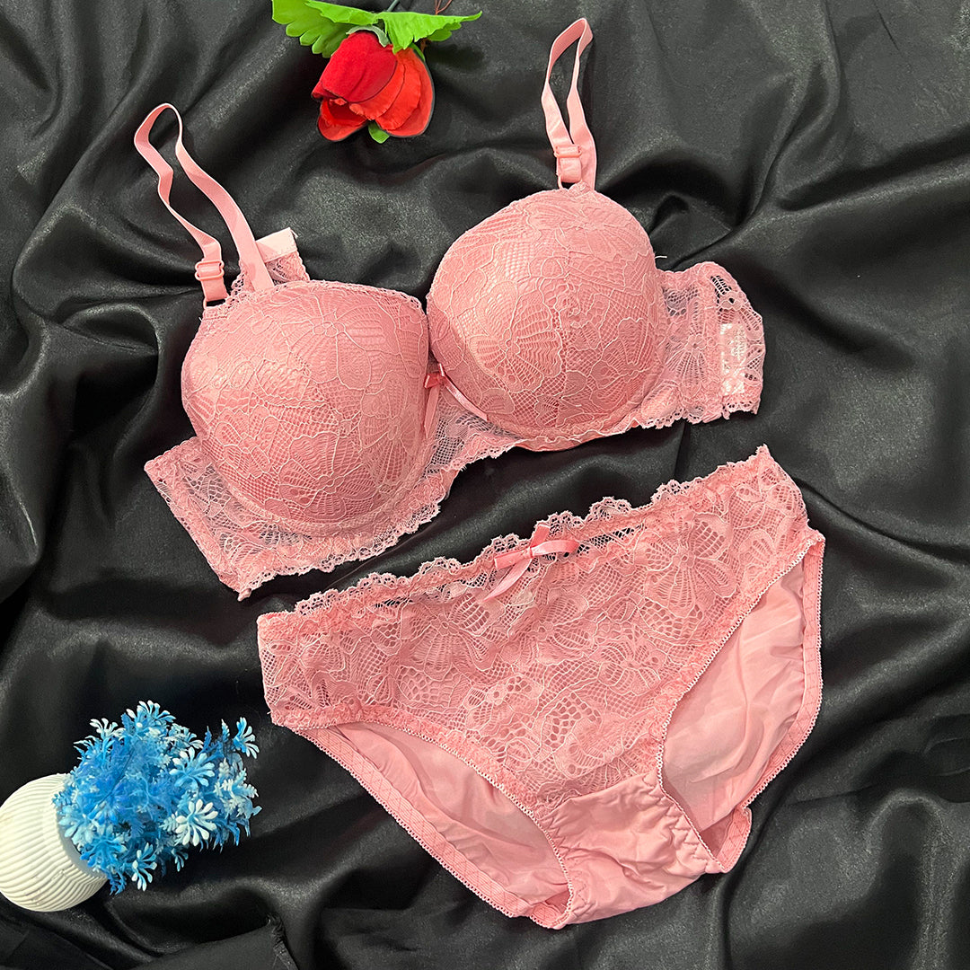 Lace Elegance Lingerie Set