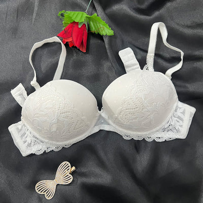 Elegant Lace Lift Lightly Padded Bra